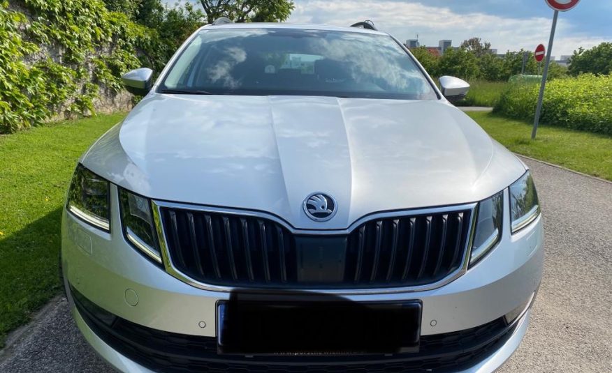 Škoda Octavia combi  110kW DSG 2019 Full-LED 226€/mesačne/akontácia od 0%