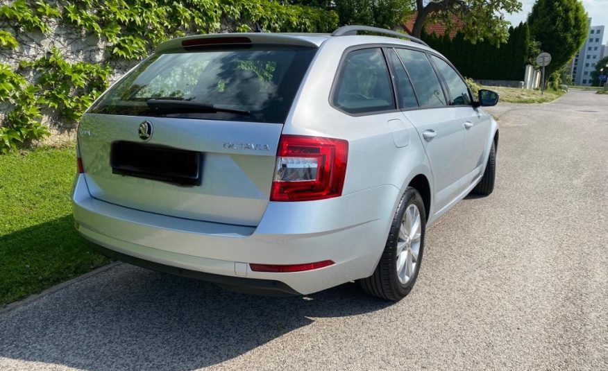 Škoda Octavia combi  110kW DSG 2019 Full-LED 226€/mesačne/akontácia od 0%