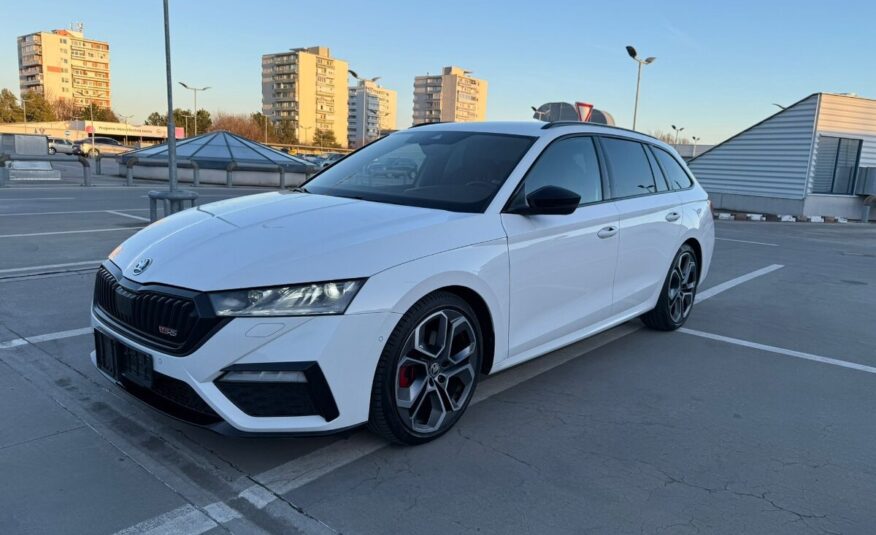 Škoda Octavia combi 2.0 TDI DSG 147kW RS  2021 105000km